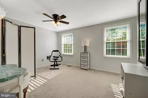 Bedroom - 2212 Stirrup Iron Ln, Reston, VA 20191 photo 3 of 8
