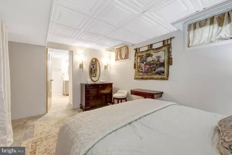 Bedroom - 2212 Stirrup Iron Ln, Reston, VA 20191 photo 2 of 8