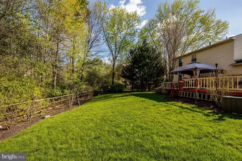 Exterior - 2212 Stirrup Iron Ln, Reston, VA 20191 photo 16 of 16