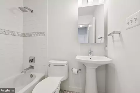 11441 Waterview Cluster, Reston, VA 20190 photo 31