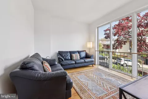 11441 Waterview Cluster, Reston, VA 20190 photo 18