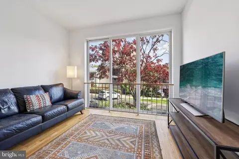 11441 Waterview Cluster, Reston, VA 20190 photo 19