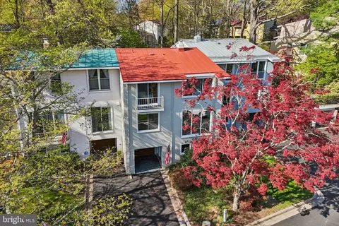 11441 Waterview Cluster, Reston, VA 20190 photo 2