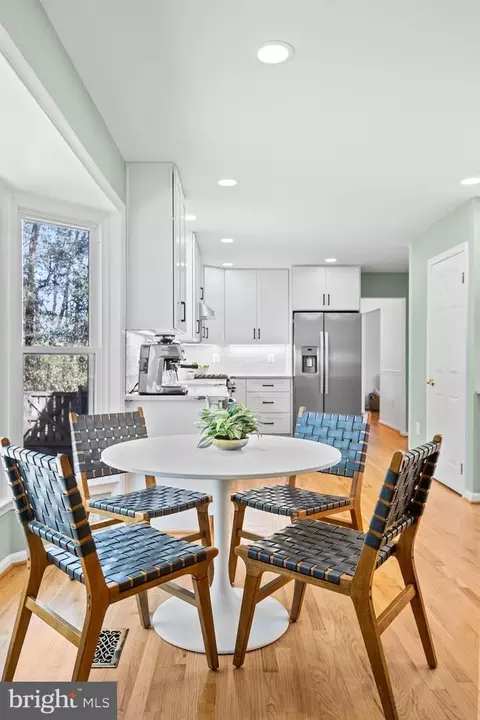 Dining - 6553 Raftelis Rd, Burke, VA 22015 photo 4 of 4