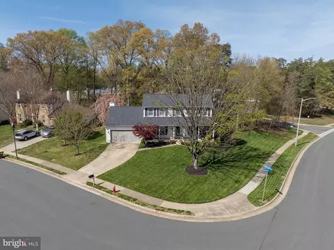View/Area - 6553 Raftelis Rd, Burke, VA 22015 photo 2 of 3