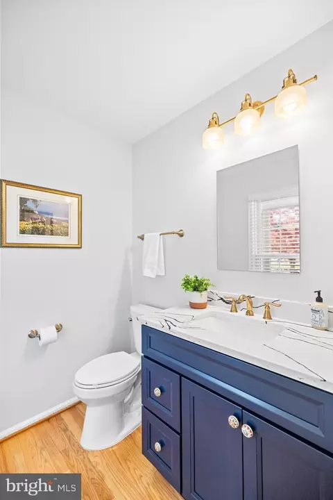 Bath - 6553 Raftelis Rd, Burke, VA 22015 photo 2 of 5