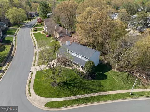 View/Area - 6553 Raftelis Rd, Burke, VA 22015 photo 1 of 3