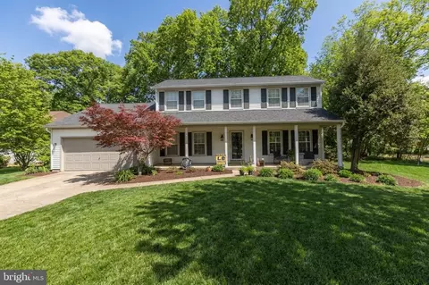 Exterior - 6553 Raftelis Rd, Burke, VA 22015 photo 4 of 8