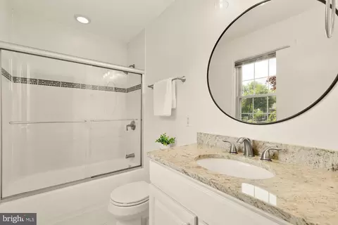 Bath - 7416 Eldorado St, Mclean, VA 22102 photo 2 of 6
