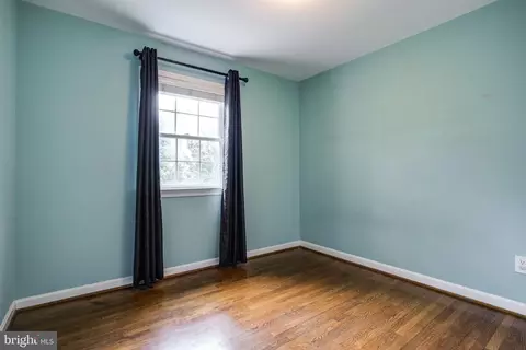 Bedroom - 1608 Dunterry Pl, Mclean, VA 22101 photo 2 of 8