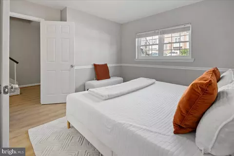 Bedroom - 7813 Wintercress Ln, Springfield, VA 22152 photo 13 of 13