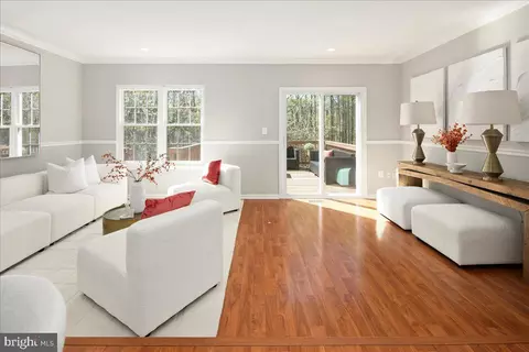 Living - 7813 Wintercress Ln, Springfield, VA 22152 photo 3 of 9