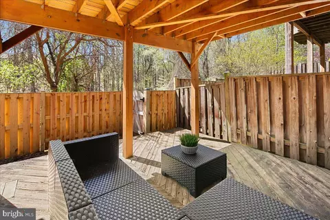 Exterior - 7813 Wintercress Ln, Springfield, VA 22152 photo 7 of 11
