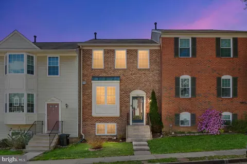 7813 Wintercress Ln, Springfield, VA 22152