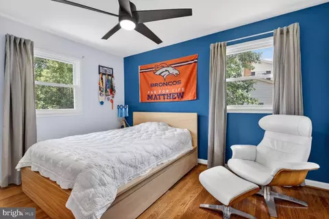 Bedroom - 6811 Sydenstricker Rd, Springfield, VA 22152 photo 5 of 6
