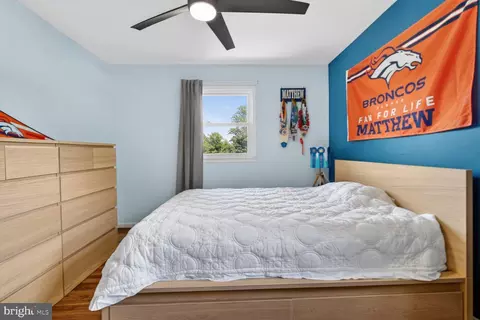Bedroom - 6811 Sydenstricker Rd, Springfield, VA 22152 photo 6 of 6