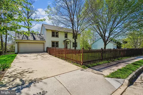 1407 Bayshire, Herndon, VA 20170
