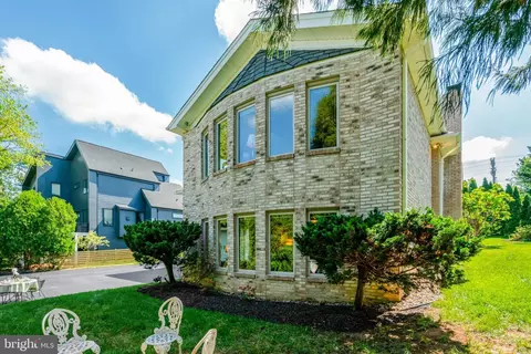 Exterior - 1812 Birch Rd # A, Mclean, VA 22101 photo 7 of 7