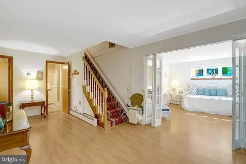 Entry Way - 1812 Birch Rd # A, Mclean, VA 22101 photo 7 of 8
