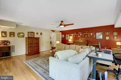 Bedroom - 1812 Birch Rd # A, Mclean, VA 22101 photo 13 of 13