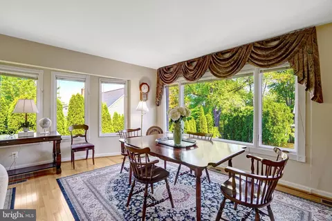 Dining - 1812 Birch Rd # A, Mclean, VA 22101 photo 6 of 6