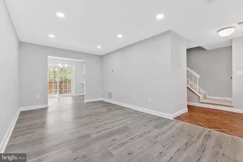 2254 Gunsmith Sq, Reston, VA 20191 photo 10