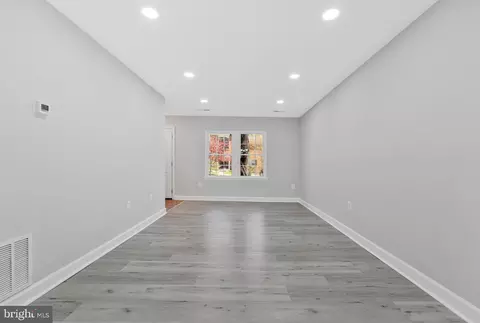 2254 Gunsmith Sq, Reston, VA 20191 photo 9