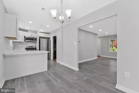 2254 Gunsmith Sq, Reston, VA 20191 photo 5