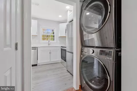 2254 Gunsmith Sq, Reston, VA 20191 photo 21