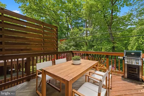 Exterior - 7961 Hidden Bridge Dr, Springfield, VA 22153 photo 3 of 12