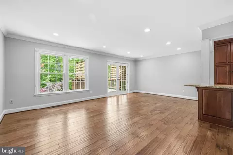 Living - 7961 Hidden Bridge Dr, Springfield, VA 22153 photo 3 of 8