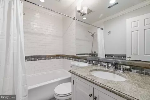 Bath - 7961 Hidden Bridge Dr, Springfield, VA 22153 photo 3 of 4