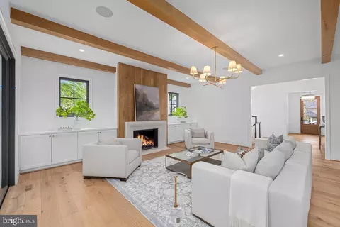 Living - 2107 Elliott Ave, Mclean, VA 22101 photo 1 of 1