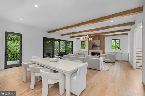 Dining - 2107 Elliott Ave, Mclean, VA 22101 photo 2 of 2