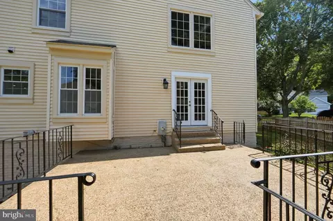 Exterior - 6700 Passageway Pl, Burke, VA 22015 photo 5 of 9