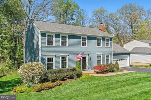Exterior - 10908 Howland Dr, Reston, VA 20191 photo 1 of 12