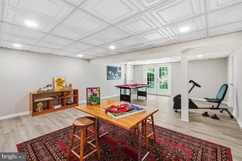 Entry Way - 10908 Howland Dr, Reston, VA 20191 photo 3 of 3