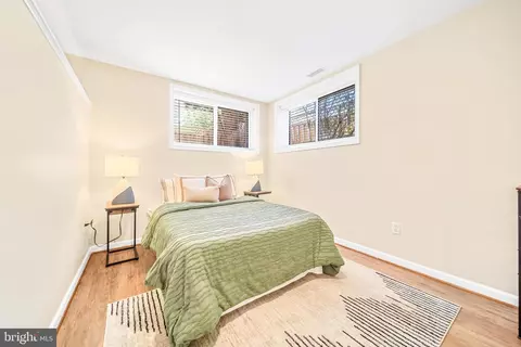 Bedroom - 6925 Old Dominion Dr, Mclean, VA 22101 photo 6 of 7