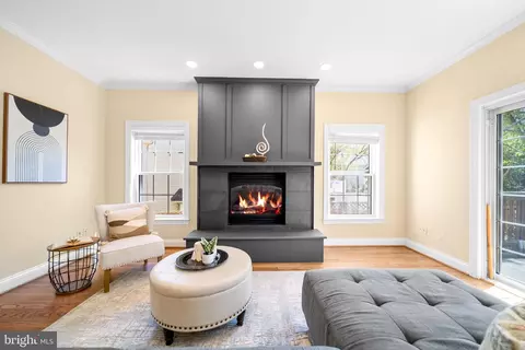 Living - 6925 Old Dominion Dr, Mclean, VA 22101 photo 1 of 3