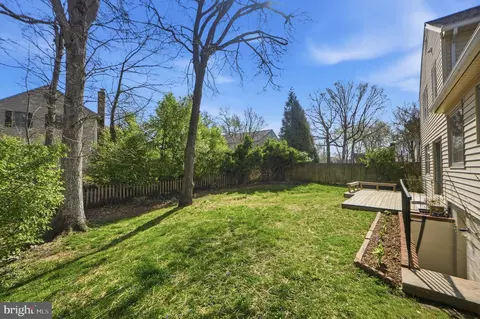 Exterior - 7783 Tangier Dr, Springfield, VA 22153 photo 8 of 8