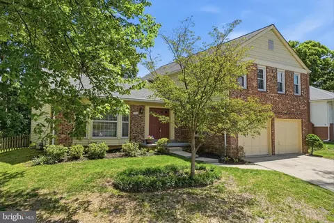 Exterior - 7783 Tangier Dr, Springfield, VA 22153 photo 3 of 8