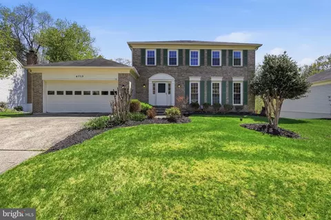 4713 Logwood Ln, Chantilly, VA 20151