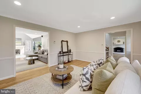 11809 Triple Crown Rd, Reston, VA 20191 photo 8