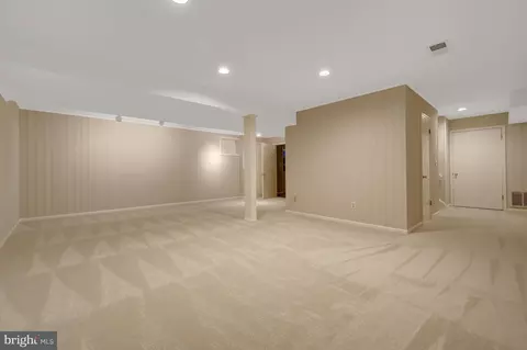 11809 Triple Crown Rd, Reston, VA 20191 photo 50