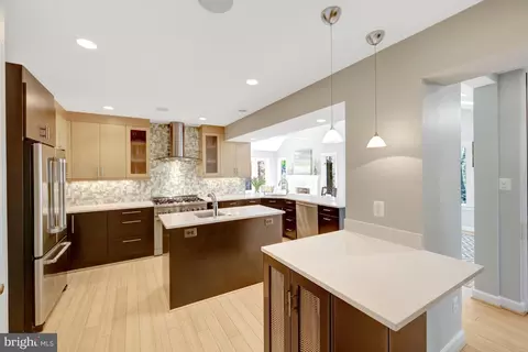 11809 Triple Crown Rd, Reston, VA 20191 photo 25