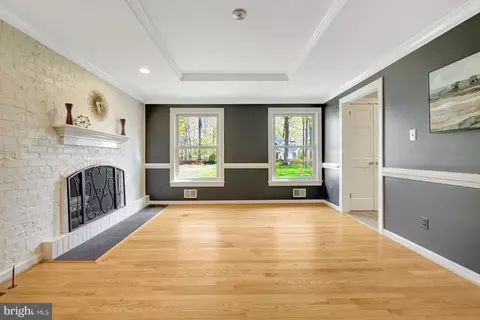 11809 Triple Crown Rd, Reston, VA 20191 photo 4