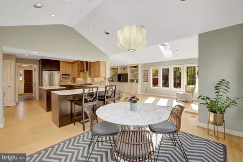 11809 Triple Crown Rd, Reston, VA 20191 photo 19