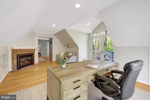 11809 Triple Crown Rd, Reston, VA 20191 photo 38