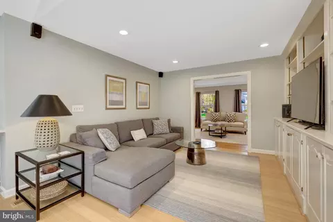 11809 Triple Crown Rd, Reston, VA 20191 photo 10