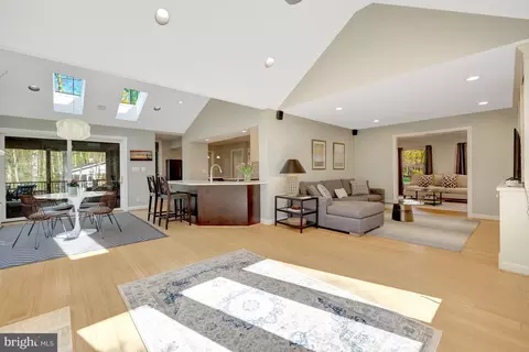 11809 Triple Crown Rd, Reston, VA 20191 photo 13